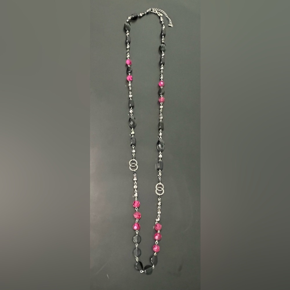 💕Lia Sophia beaded necklace💕